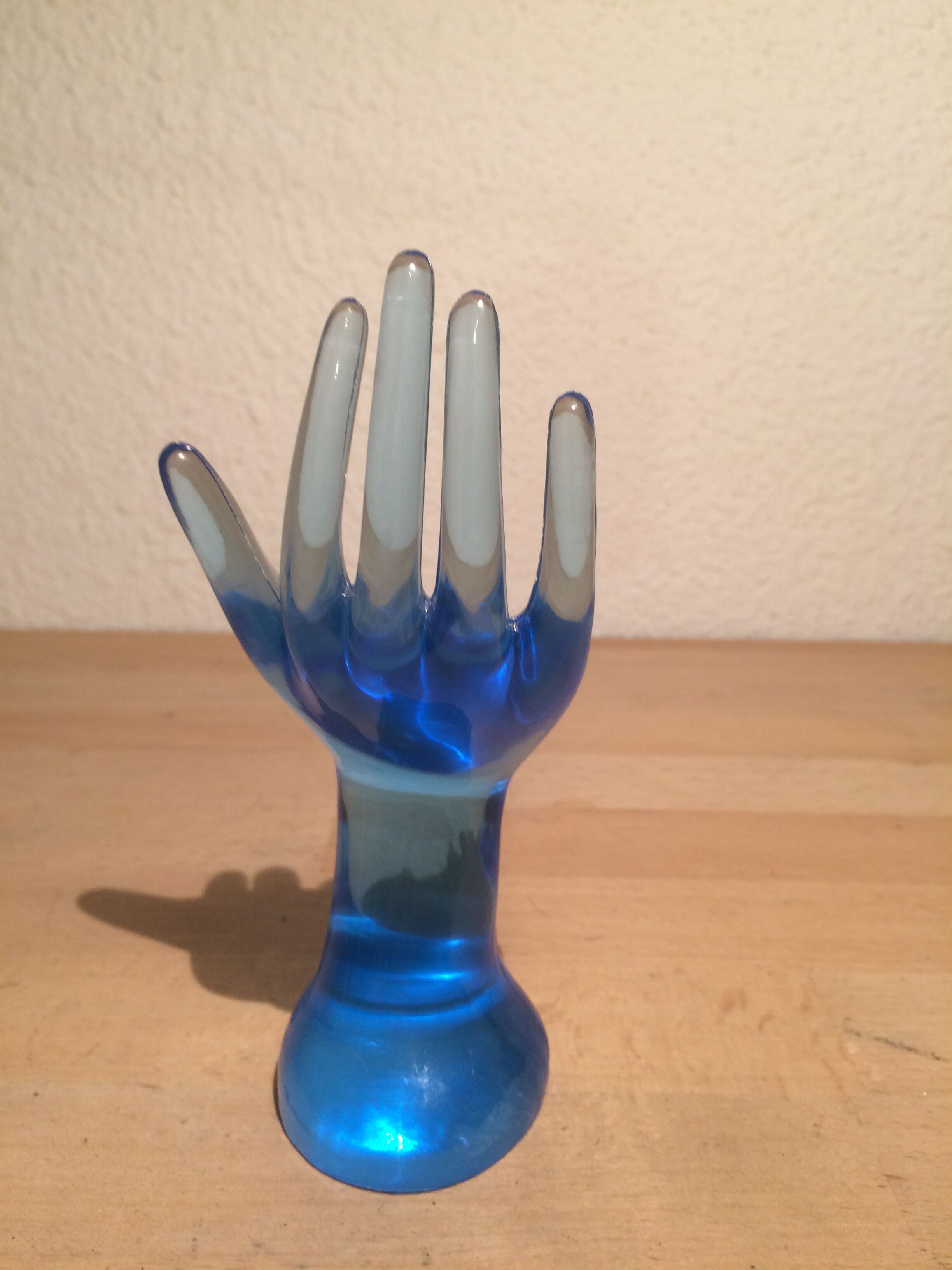 Blue baguier hand
