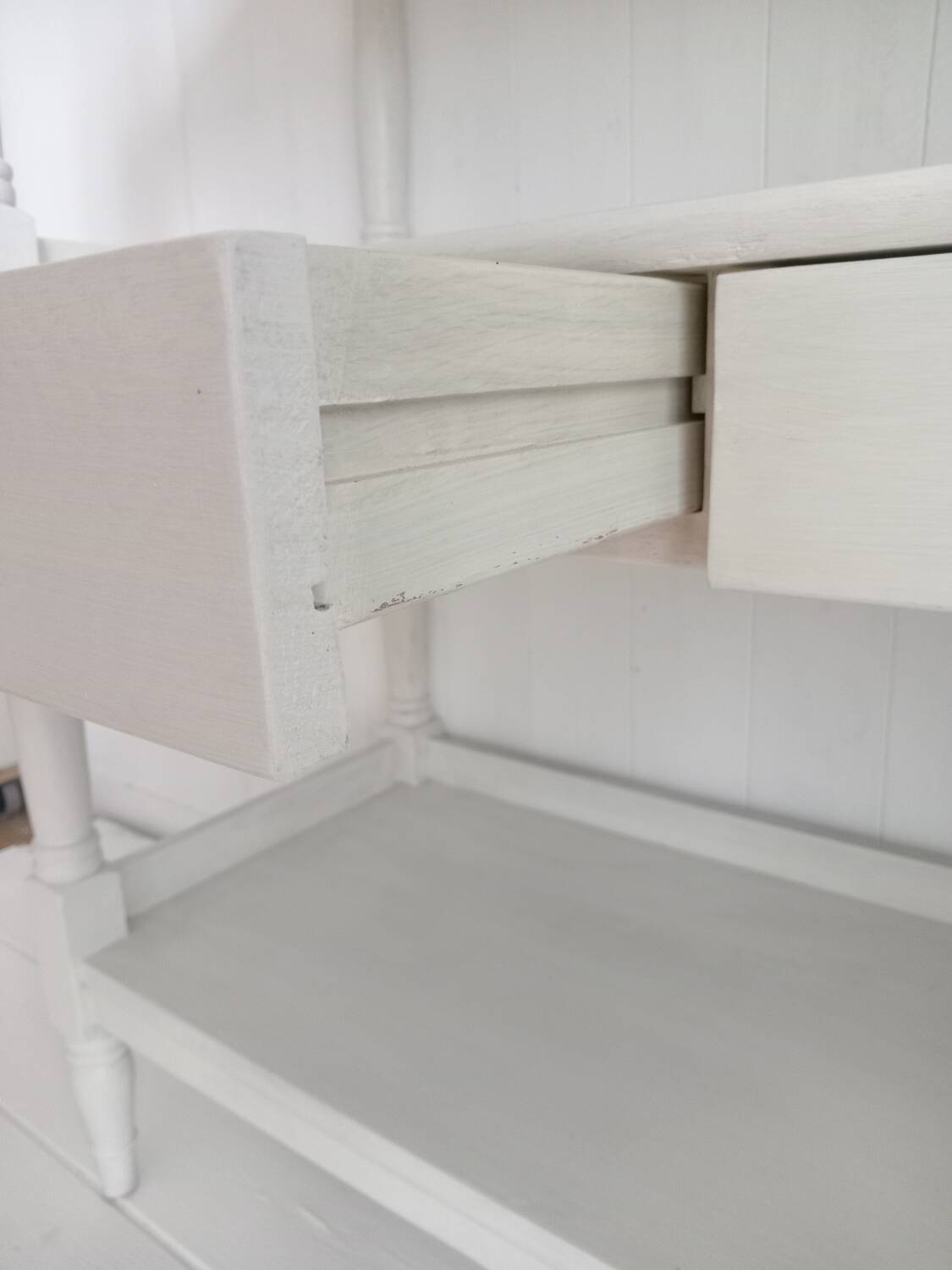 Shelf / Shelf unit on feet