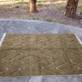 Traditional handwoven Berber rug, size 100 x 200 cm