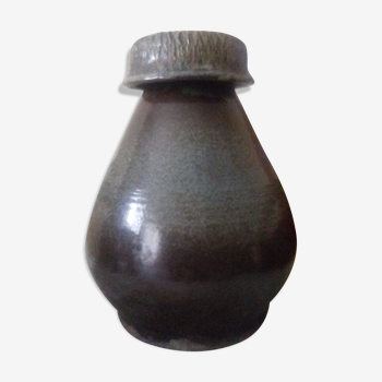 Ceramic vase stone sign pigaglio