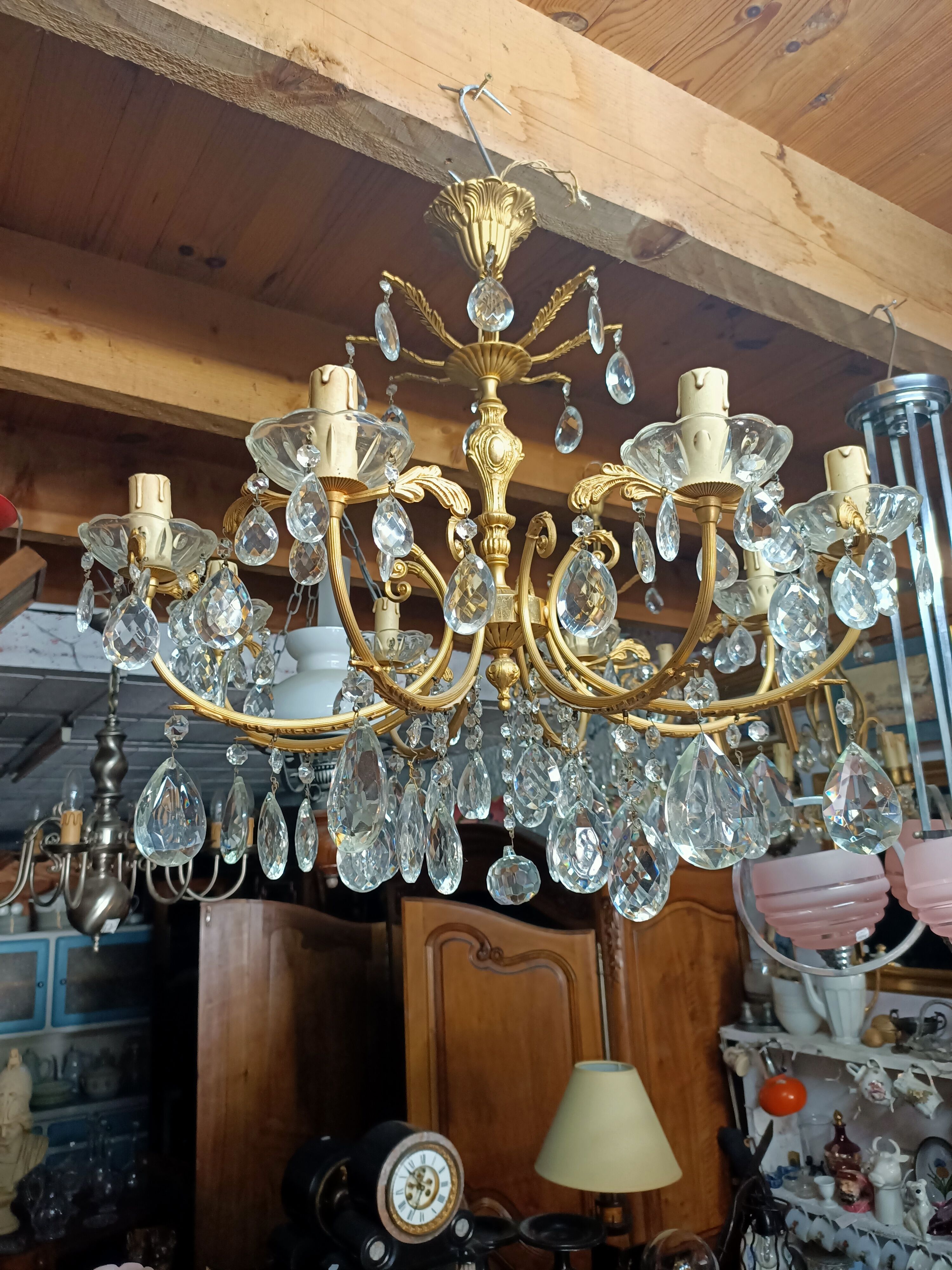 Grape variety chandelier
