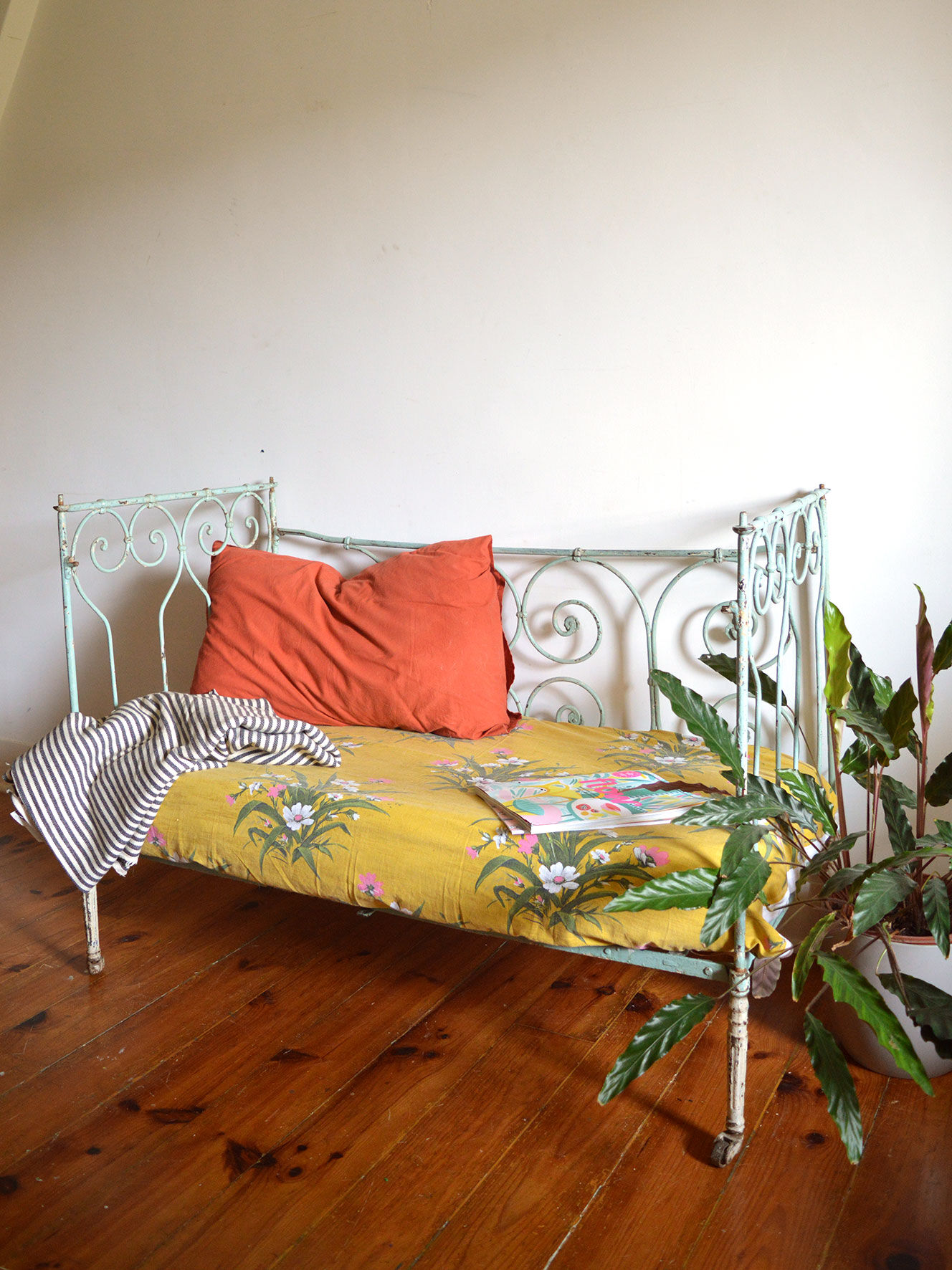 Wrought iron green water bench