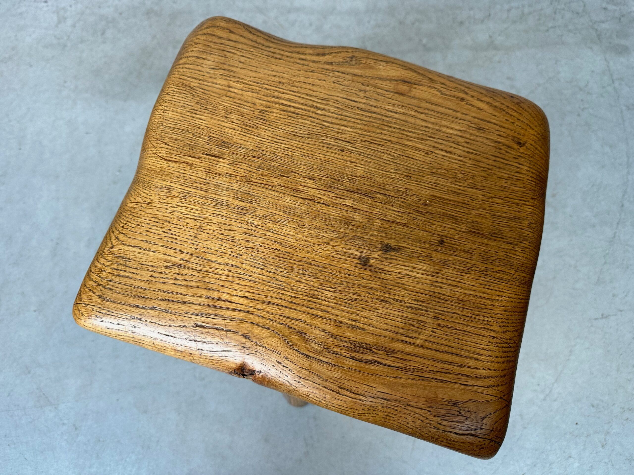 Vintage oak stool – tripod