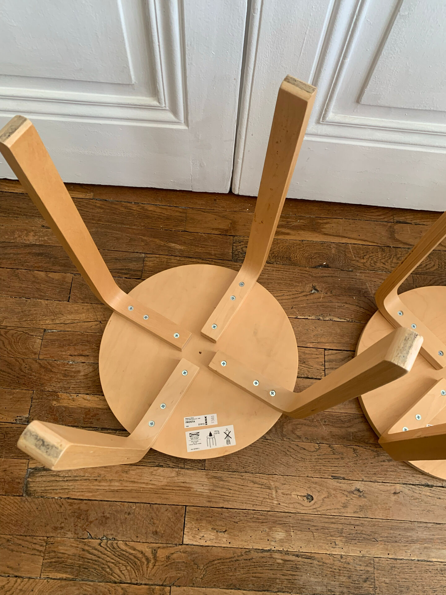 Paire de tabourets IKEA Frosta