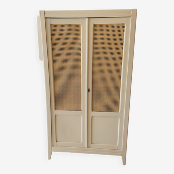 Armoire blanche