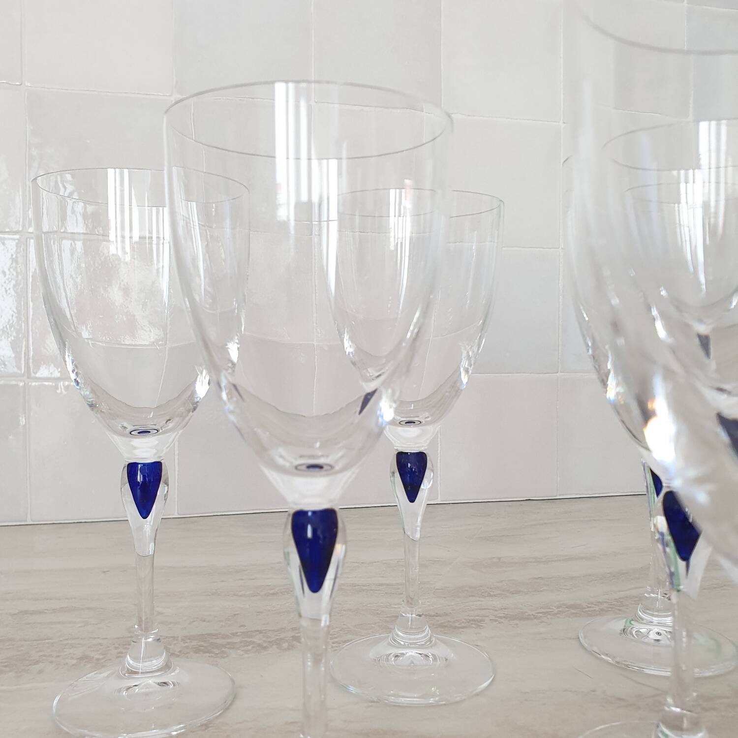 10 Crystal d'Arques glasses model Venice Sapphire blue