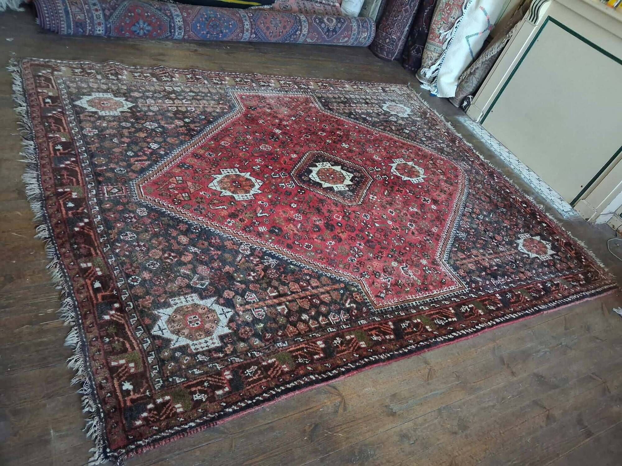 Handmade Qashqai Persian rug 296x230cm