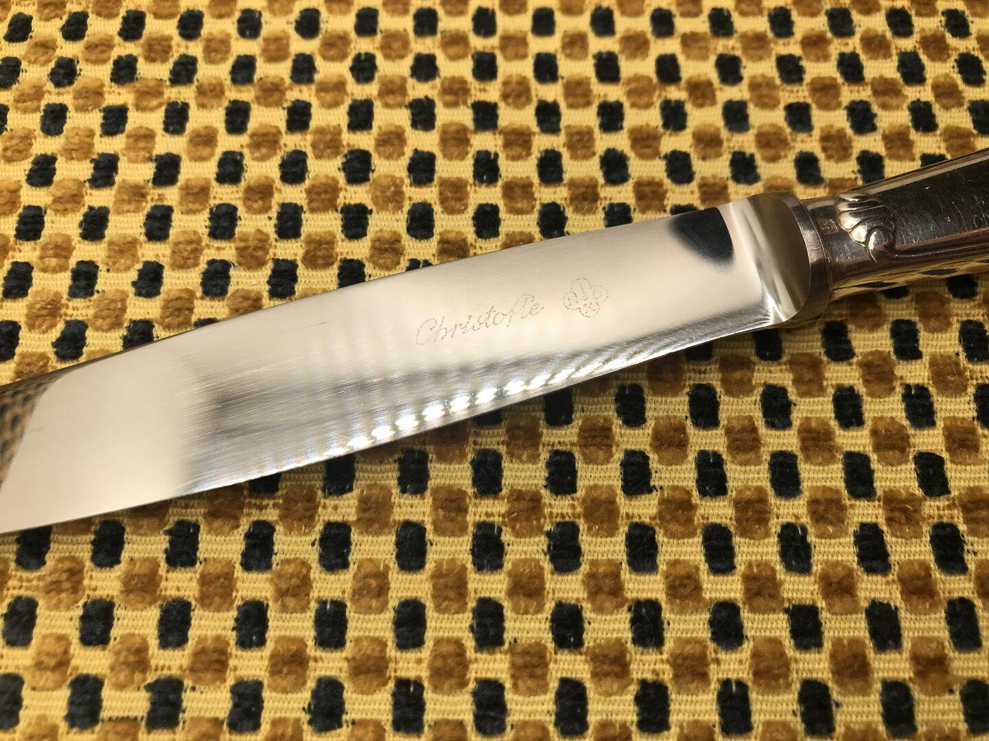 Christofle silver-plated knife, Coquille model