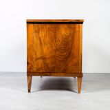 Commode allemande en noyer du XIXe siècle – Entièrement restaurée, vernis à l'ancienne