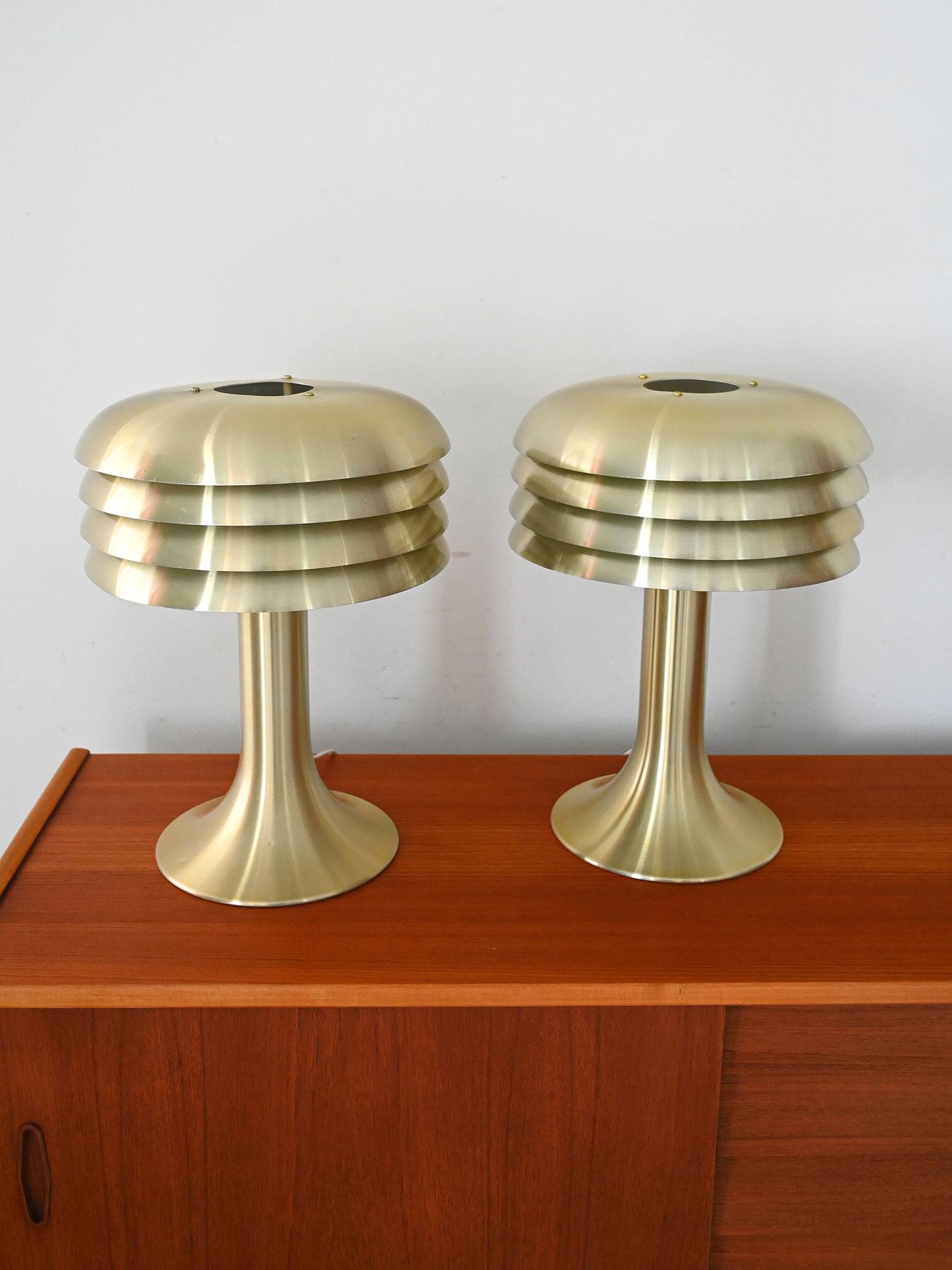 Pair of Hans-Agne Jakobsson BN-26 table lamps