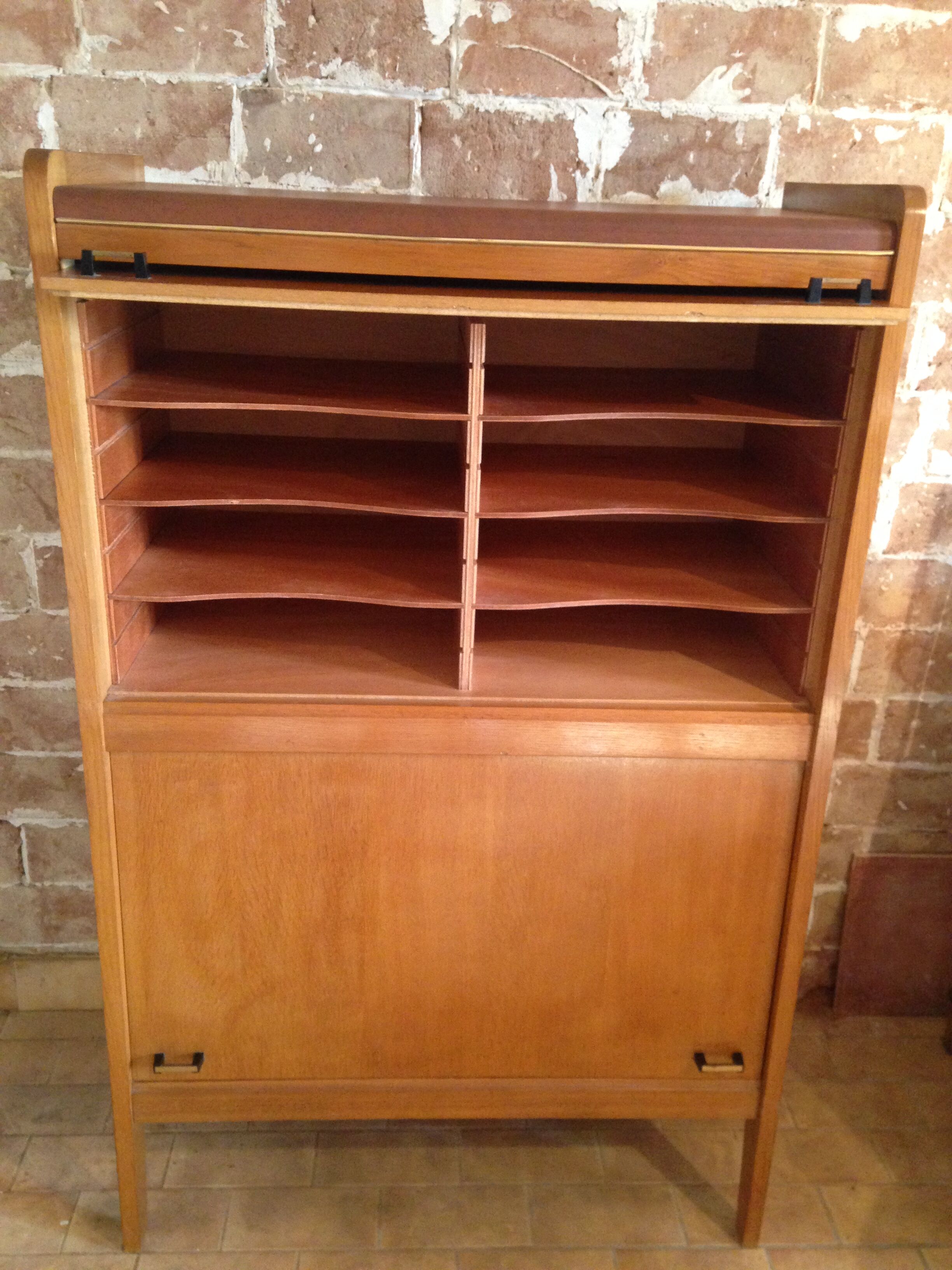 Furniture storage year 50 wood and skai has 16 compartments