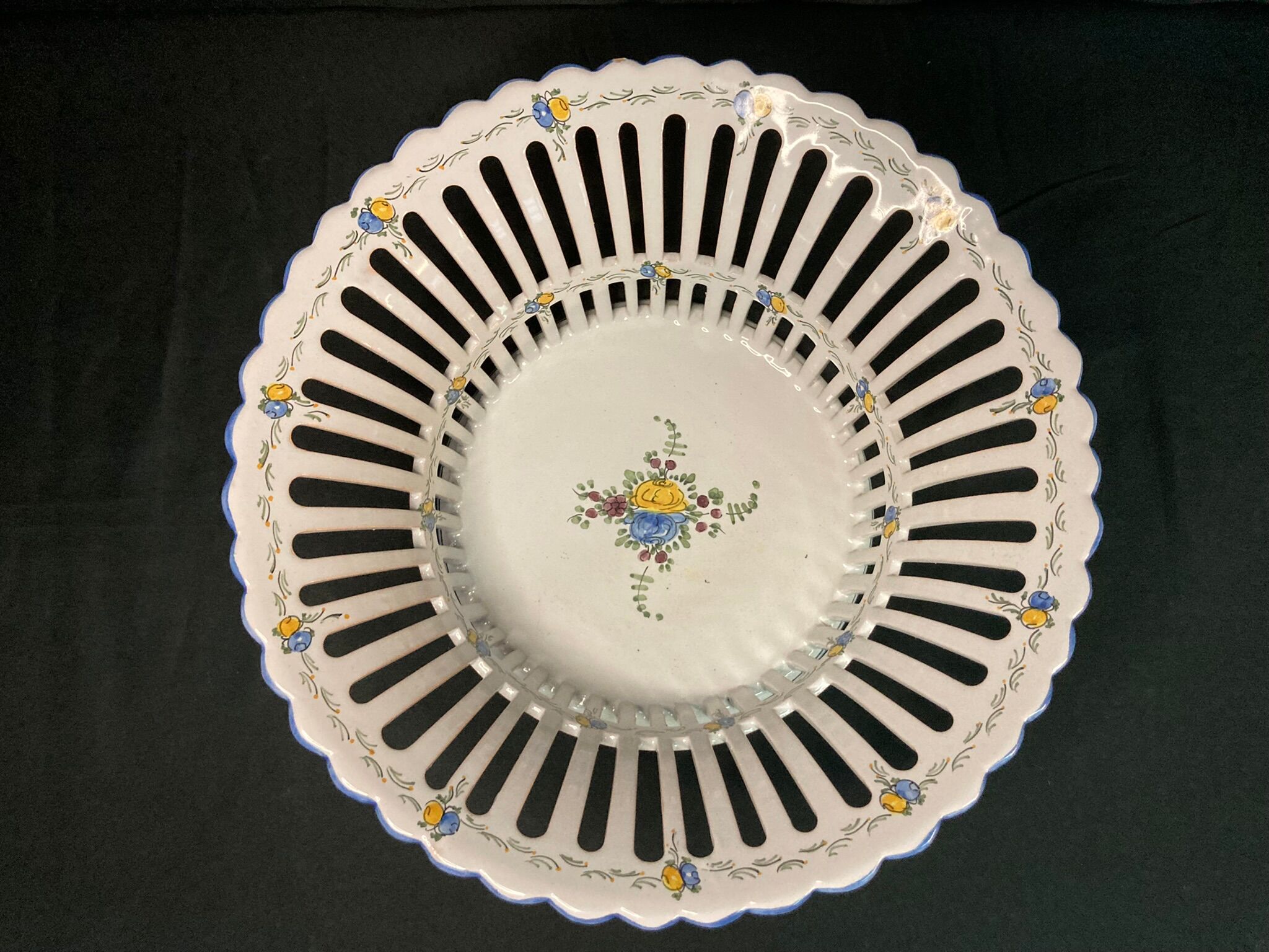 Malicorne openwork basket in earthenware decorated XXth