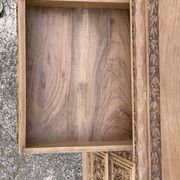 Commode vintage basse Padouk Massif sculpté 1950
