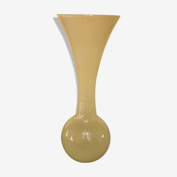 Vase opaline