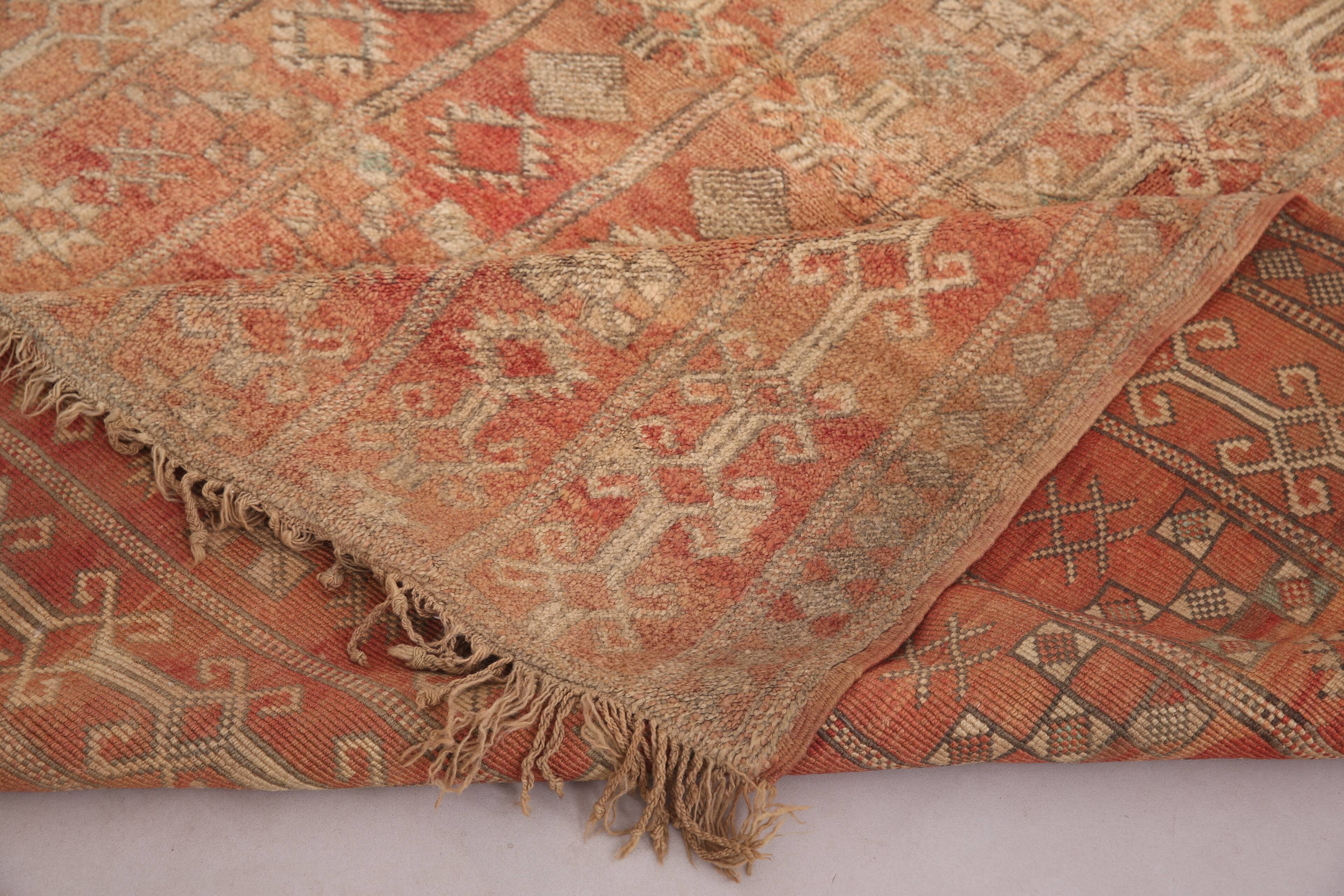 Vintage Moroccan Rug 177 x 242 cm- Authentic berber rug - Wool Rug Handmade