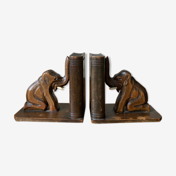 Wooden bookends model elephants
