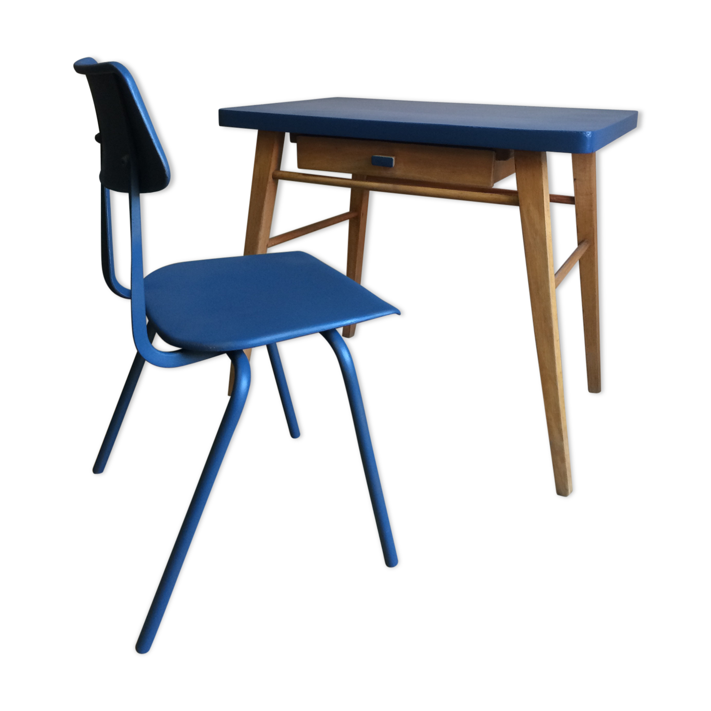 Office child compass and chair