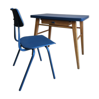 Office child compass and chair