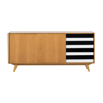 U-460 Oak Sideboard by Jiří Jiroutek for Interier Praha, 1960s