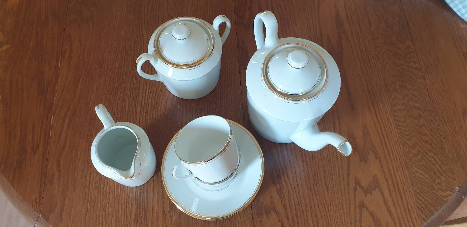 Porcelain coffee service