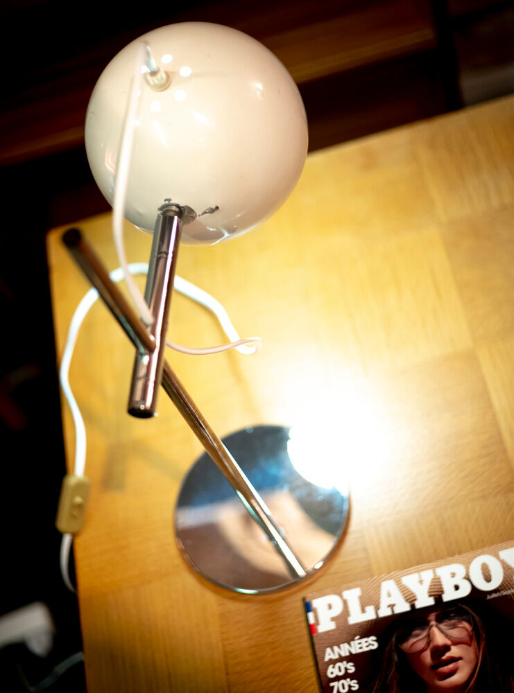 Vintage eyeball lamp