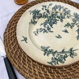 Round rattan table set / natural braided wicker