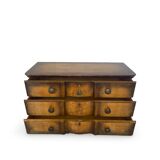 Commode italienne en placage et bois massif de noyer, années 1940-1950