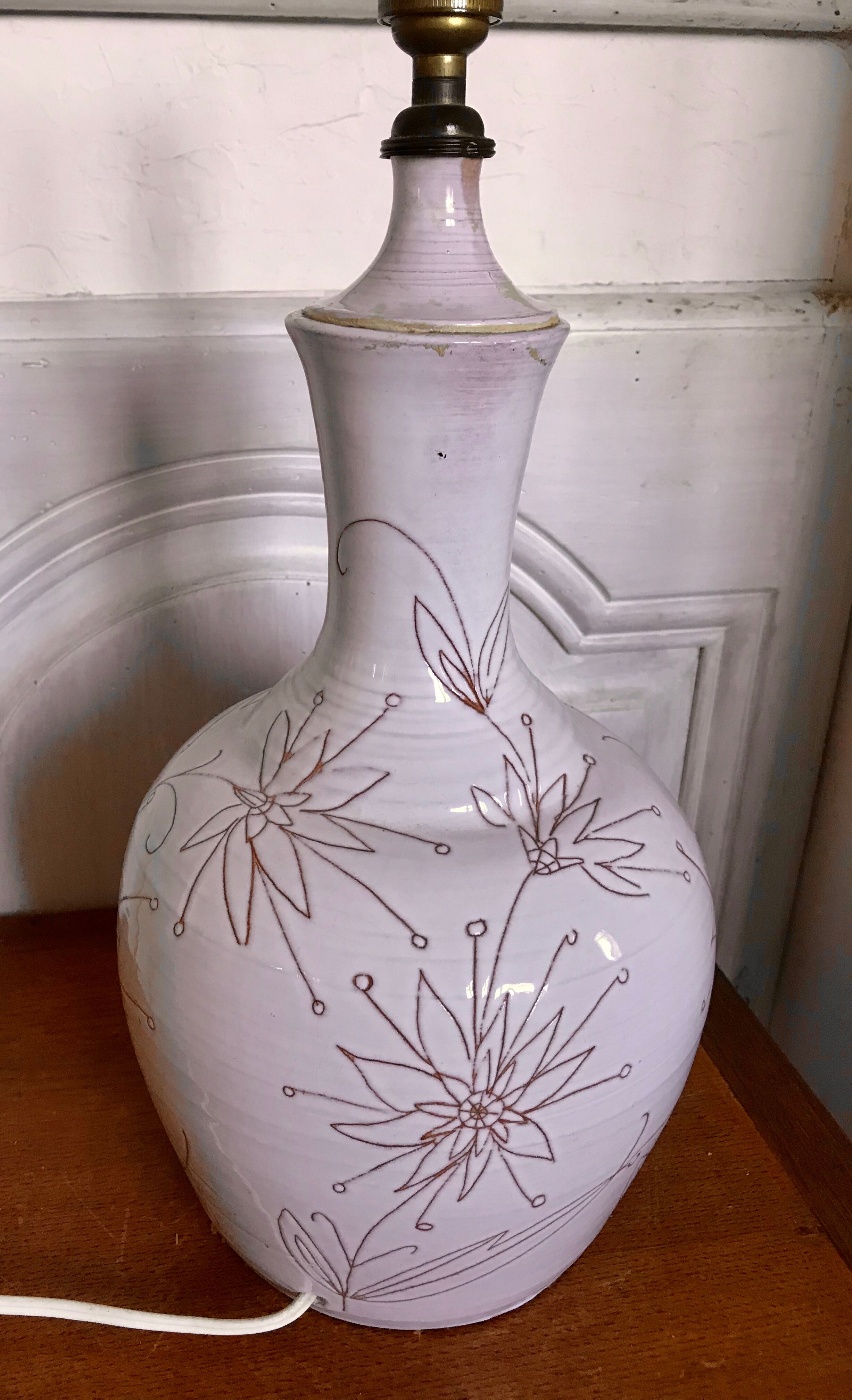 Vintage enamelled ceramic lamp base