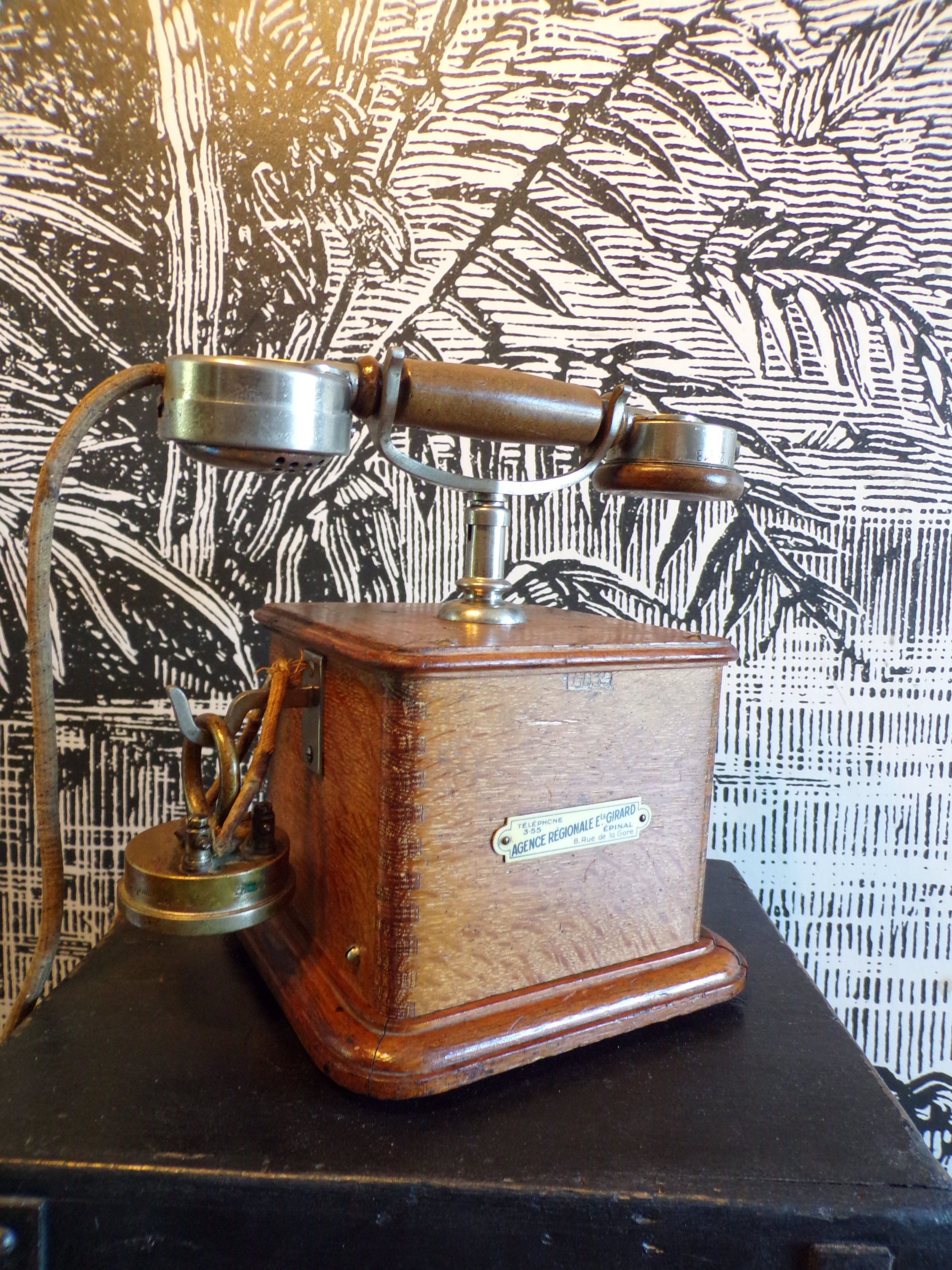 Old phone Marty 1910