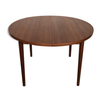 Scandinavian round table Nils Jonsson teak 1960