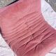 Chauffeuse Togo en velours vieux rose - Ligne Roset
