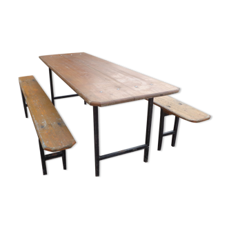 Table pliante de brasserie & ses 2 bancs