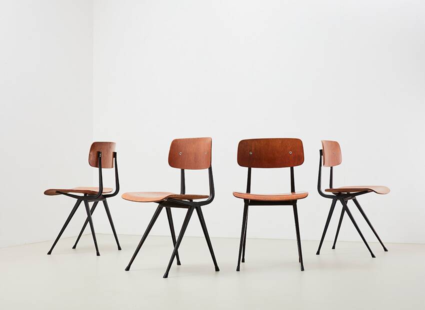 Friso Kramer Set of 4 Result chairs for Ahrend de Cirkel 1958