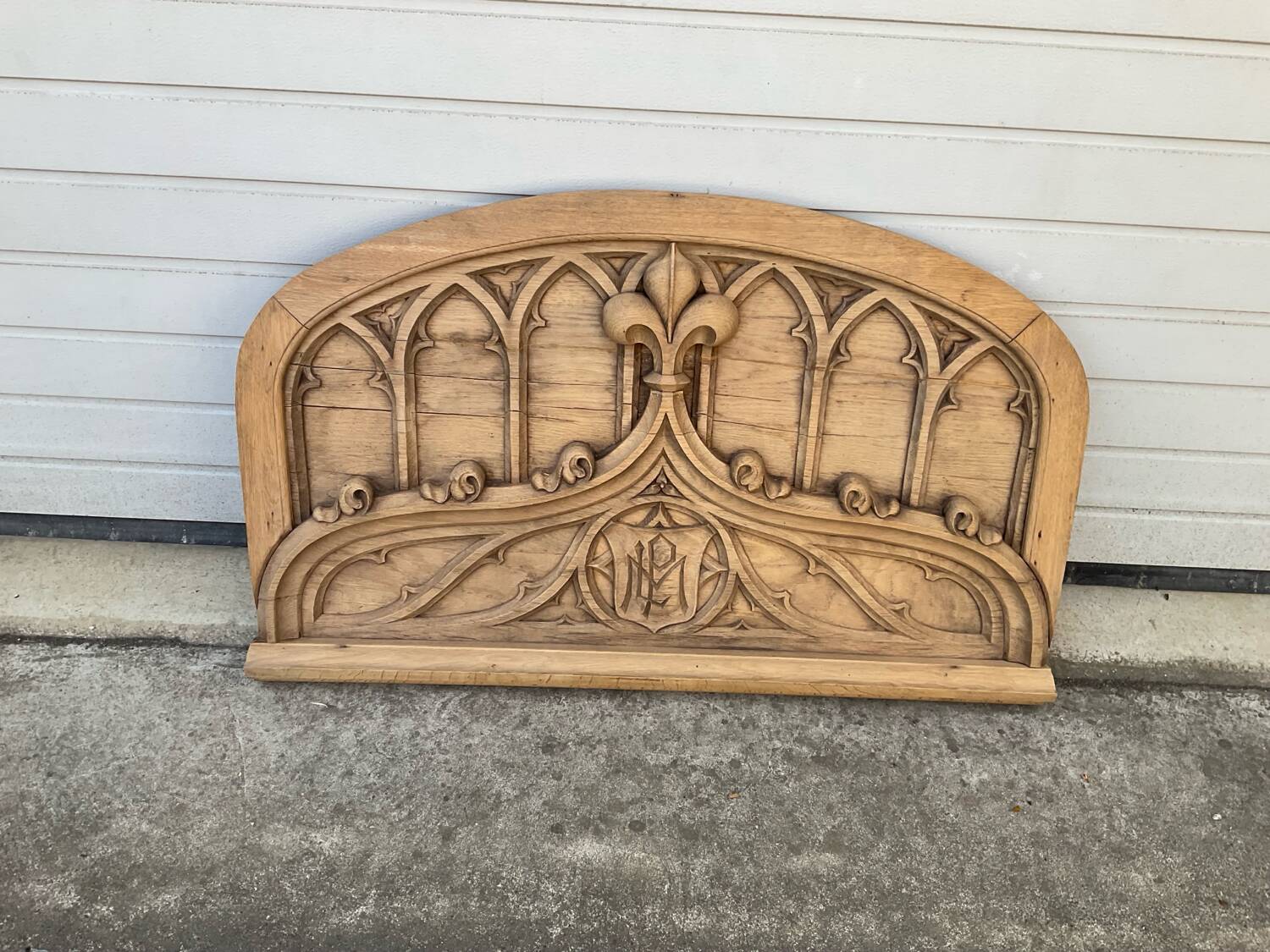 Top of Neo-Gothic Door