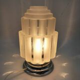 Art deco lamp