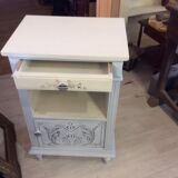 Bedside table