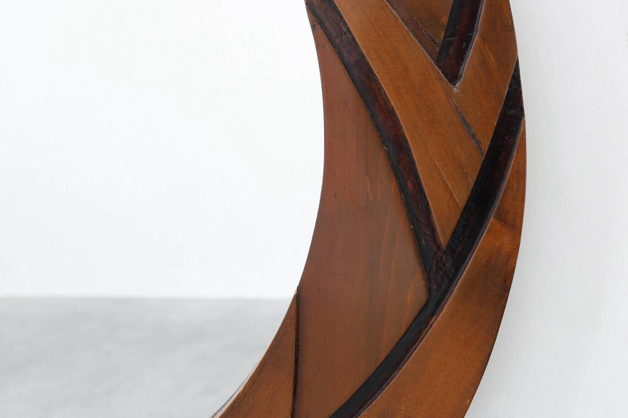 Belgian Art Deco Round Mirror with Geometric Wooden Frame, circa 1920