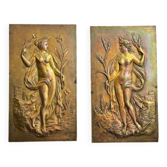 Pair of bronze bas-reliefs on the theme of the 4 seasons, spring and summer
