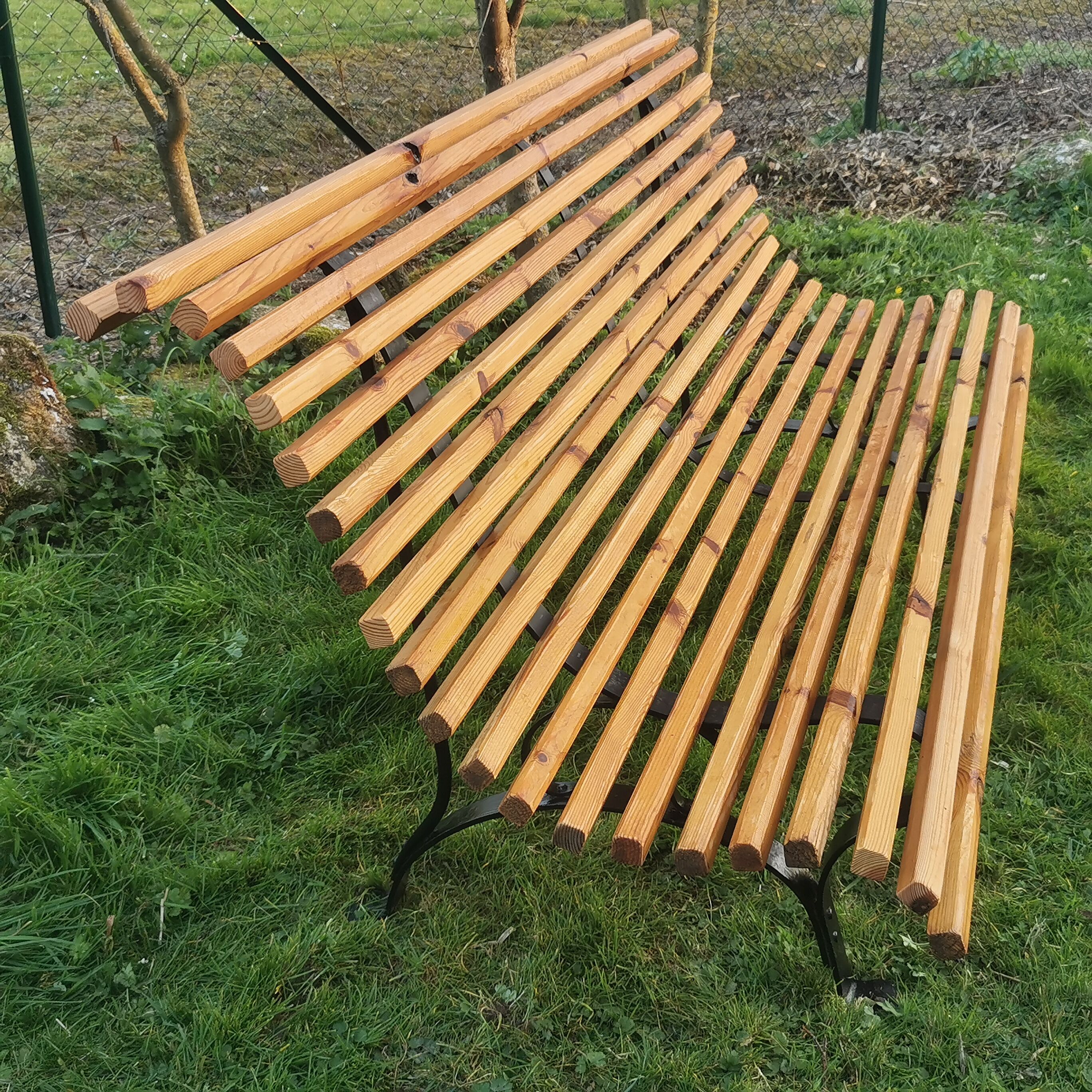 Metal and wood garden bench