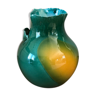 Yellow heart green ceramic vase