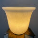 Lampe vintage en opaline et plâtre