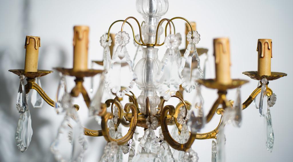 Chandelier cage with pendants and brass frame in Louis XV style
