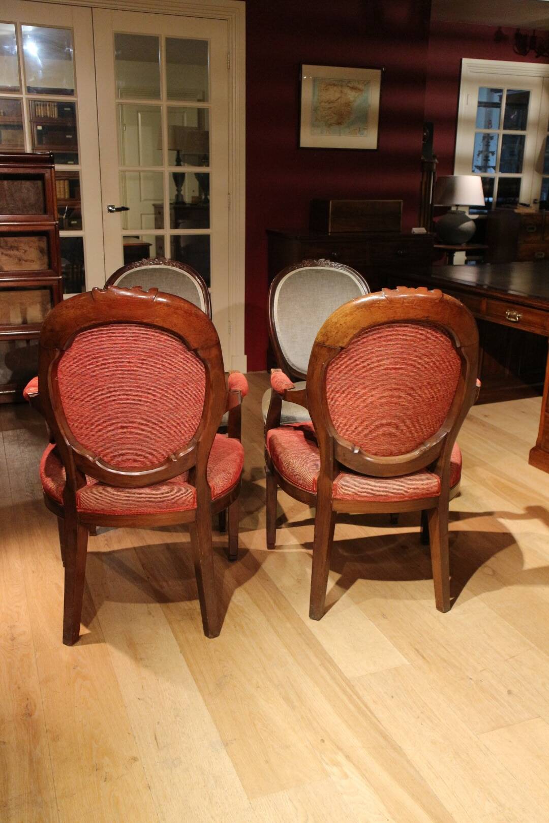 Set of 4 antique mahogany dining room chairs Louis Seize 1780-1810
