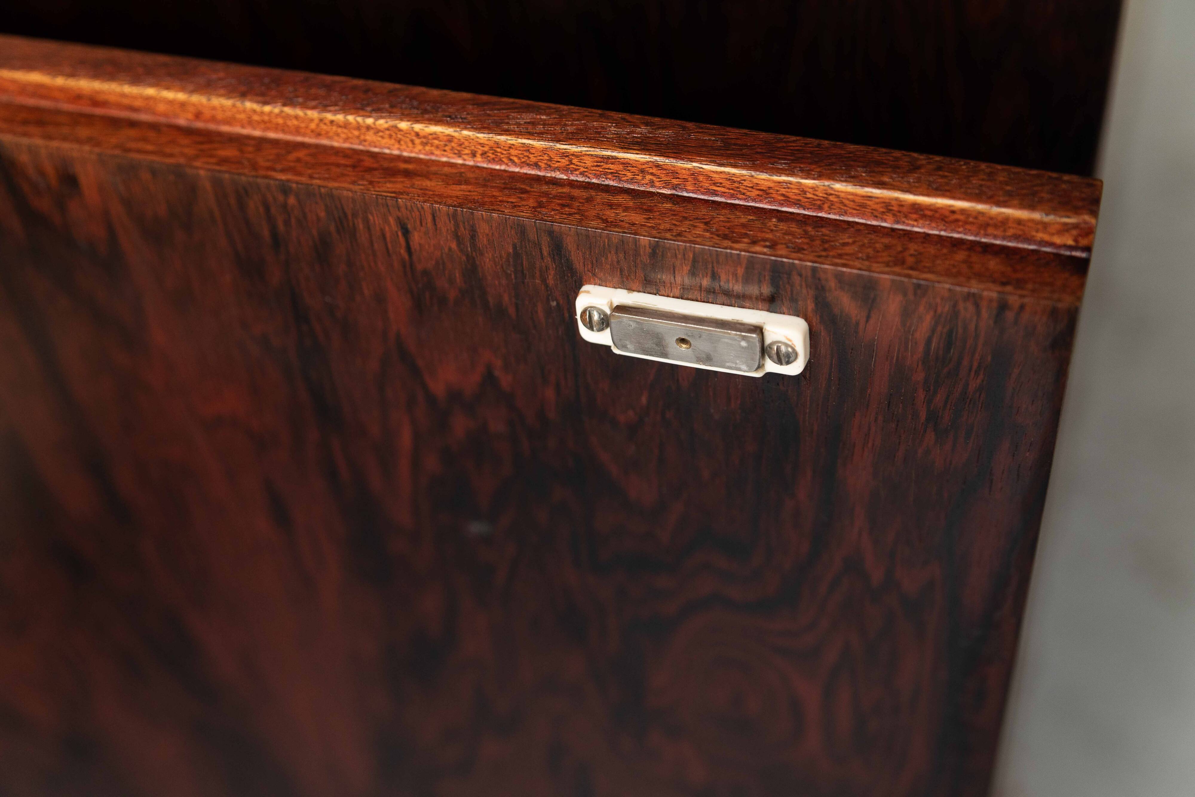 Buffet « B40 » de Dieter Waeckerlin