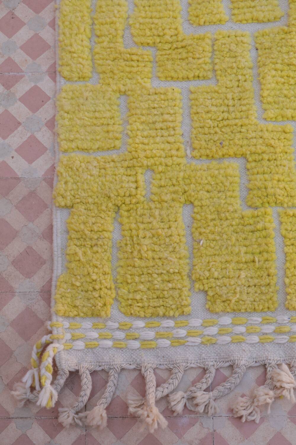 Moroccan Berber rug in lemon yellow with reliefs