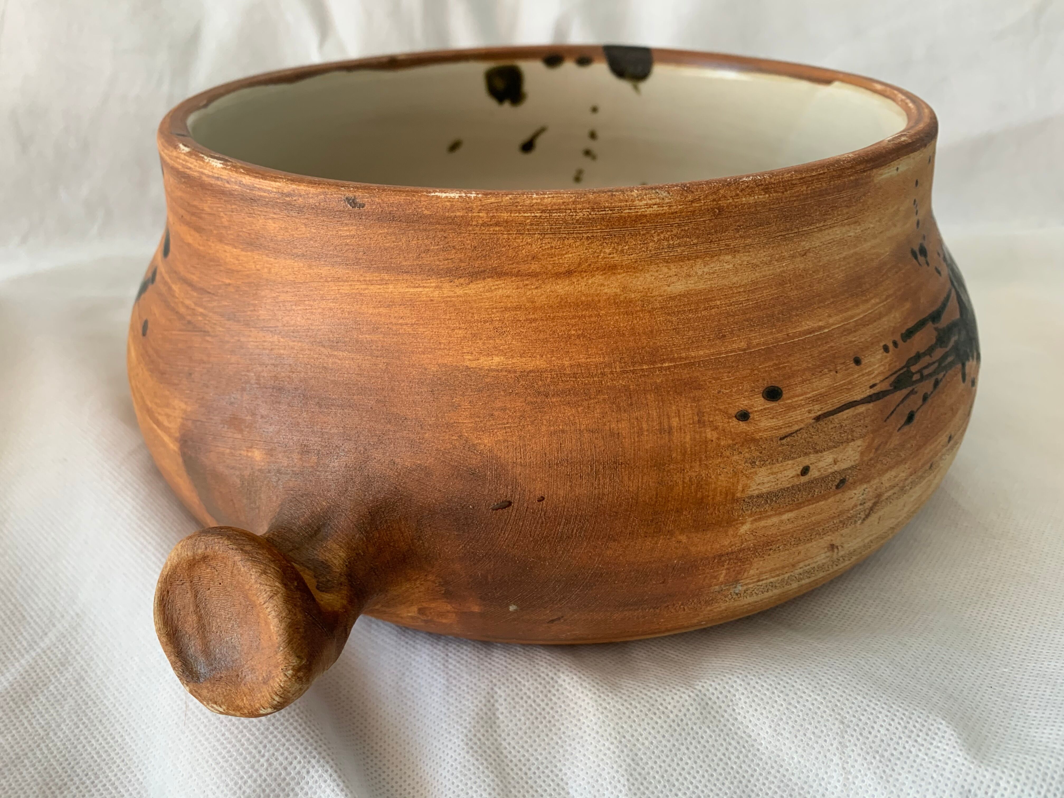 Service dish enamelled sandstone Pottery of the Vallauris Dove