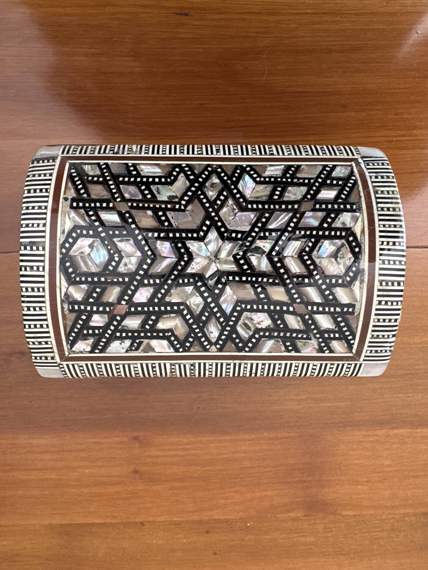 Mother-of-pearl jewelry box with velvet interior