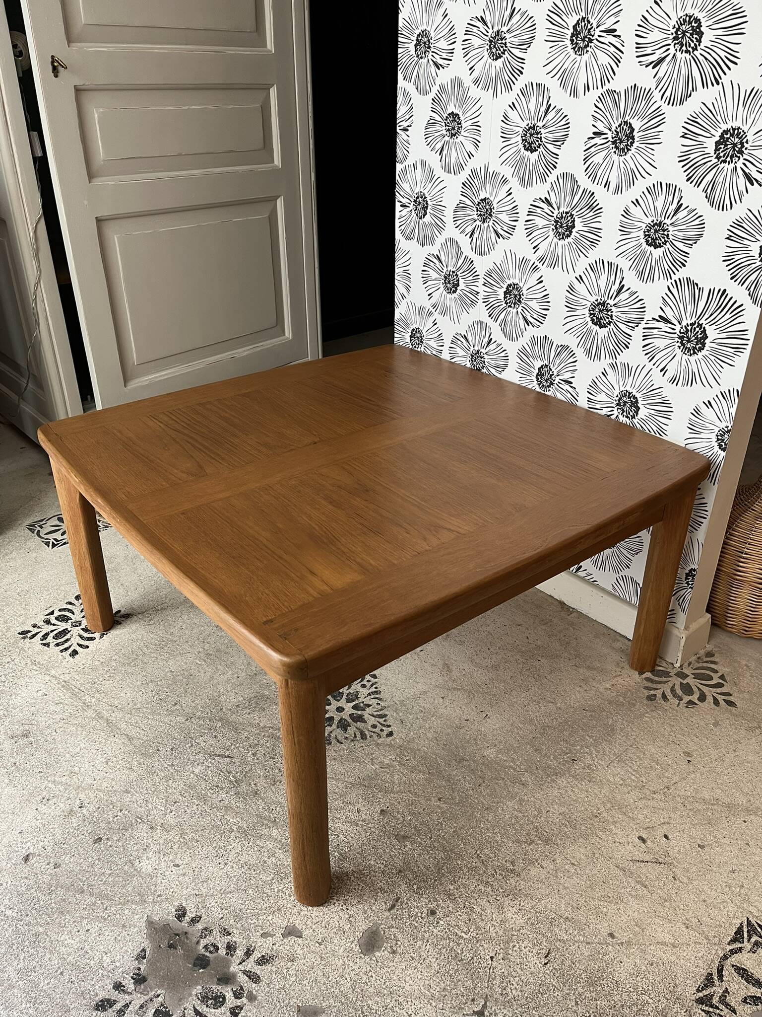 Freja coffee table, Danish designer from the 70s, ABJ manufacturer