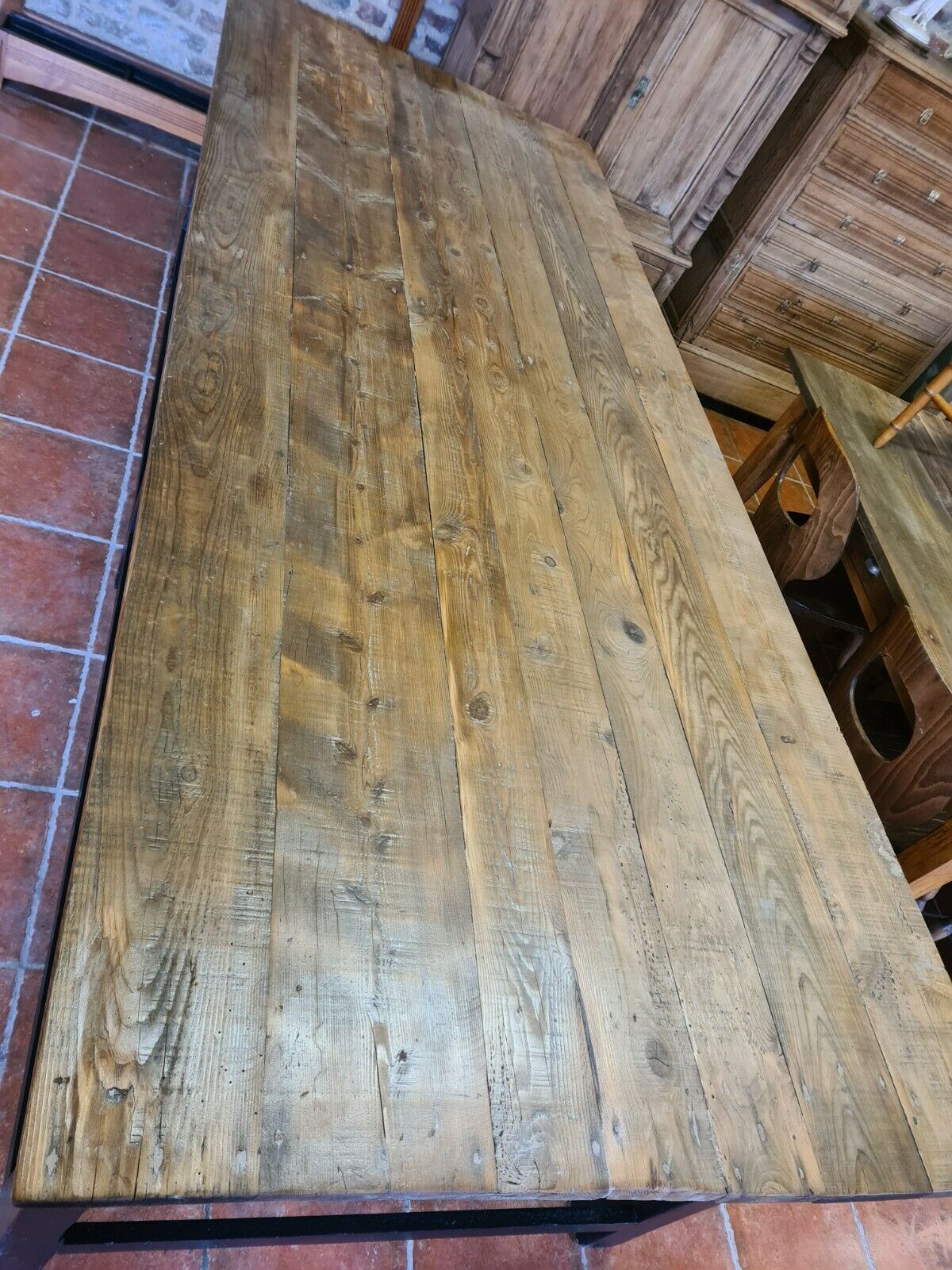 Draper table with 2 drawers