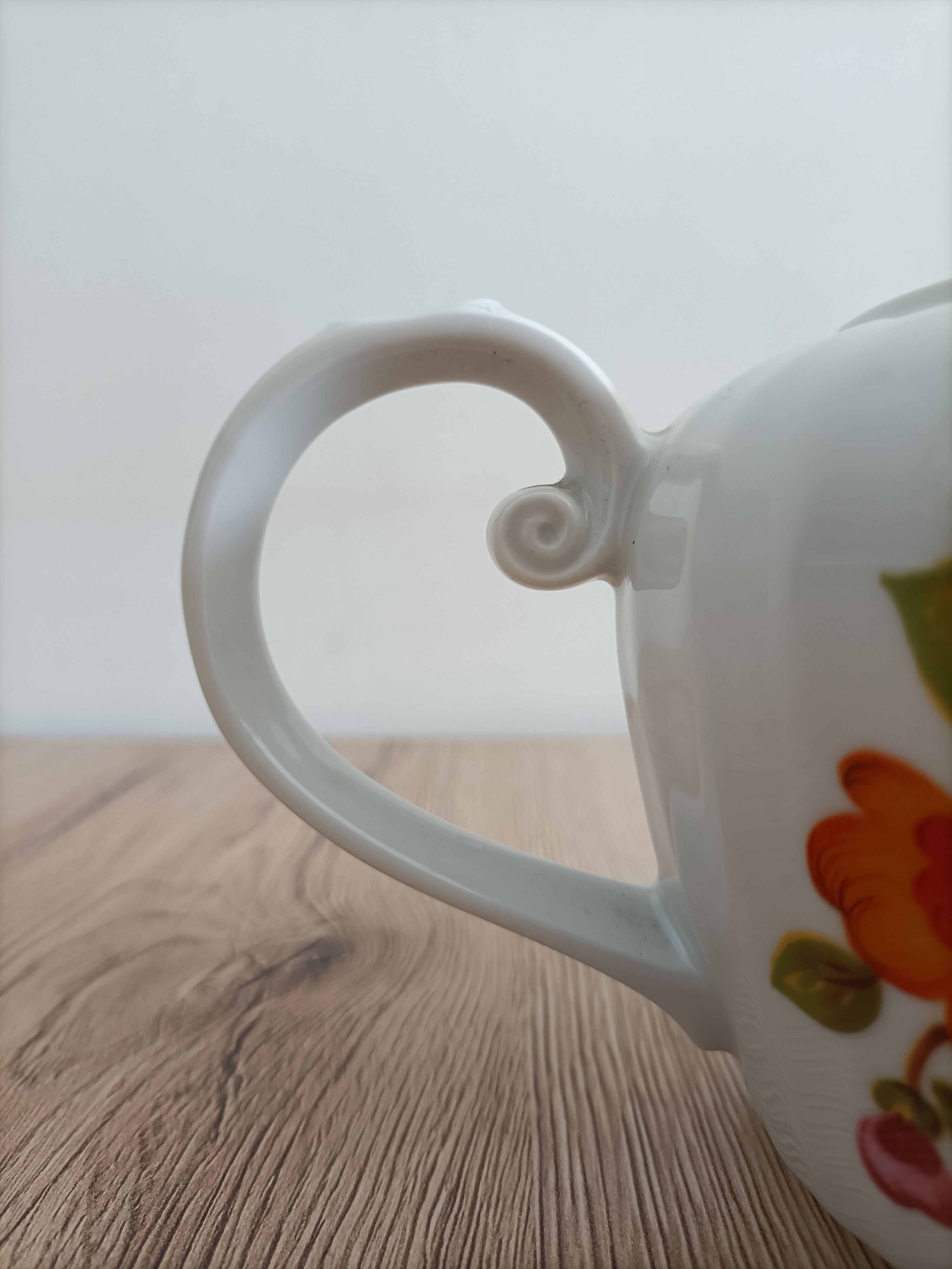 Vintage teapot 70s in German porcelain
